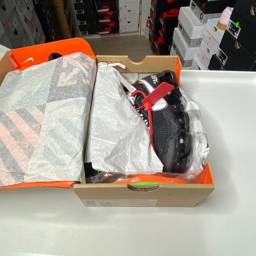 Nike new off